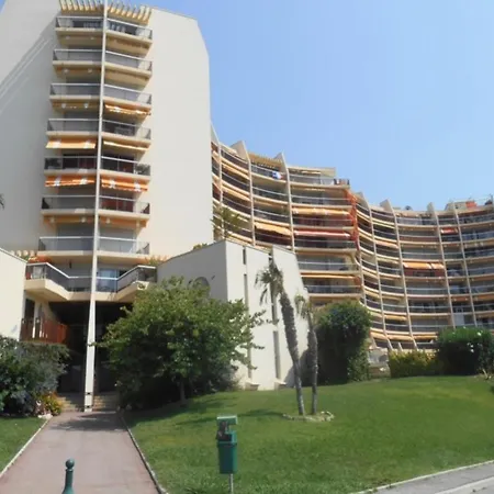 Cosy Piscine ماندوليو لا نابول